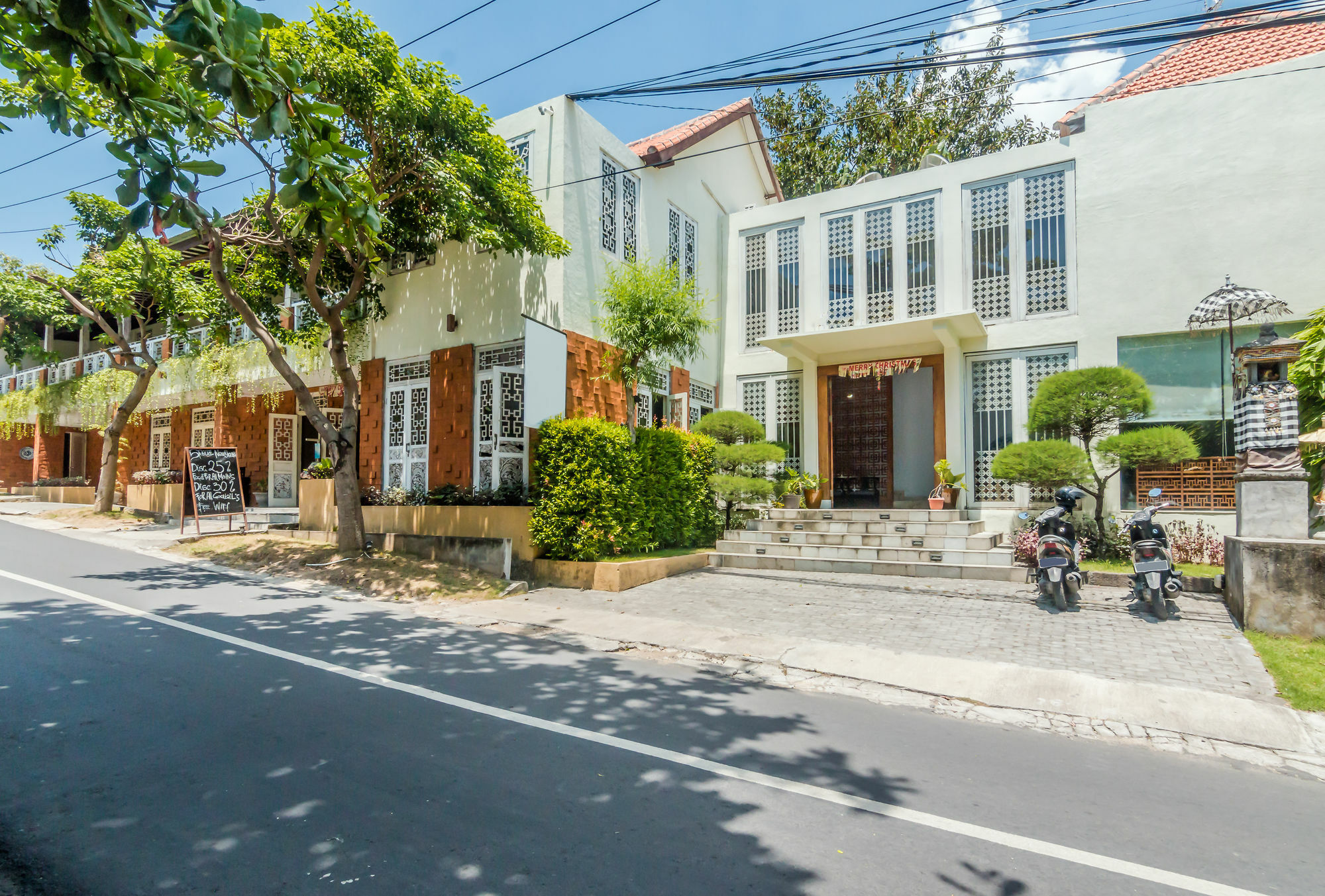 Zen Rooms Seminyak Umalas Kauh Кута Екстер'єр фото