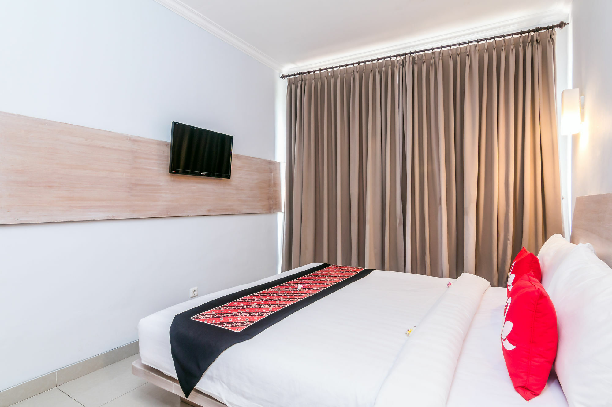 Zen Rooms Seminyak Umalas Kauh Кута Екстер'єр фото