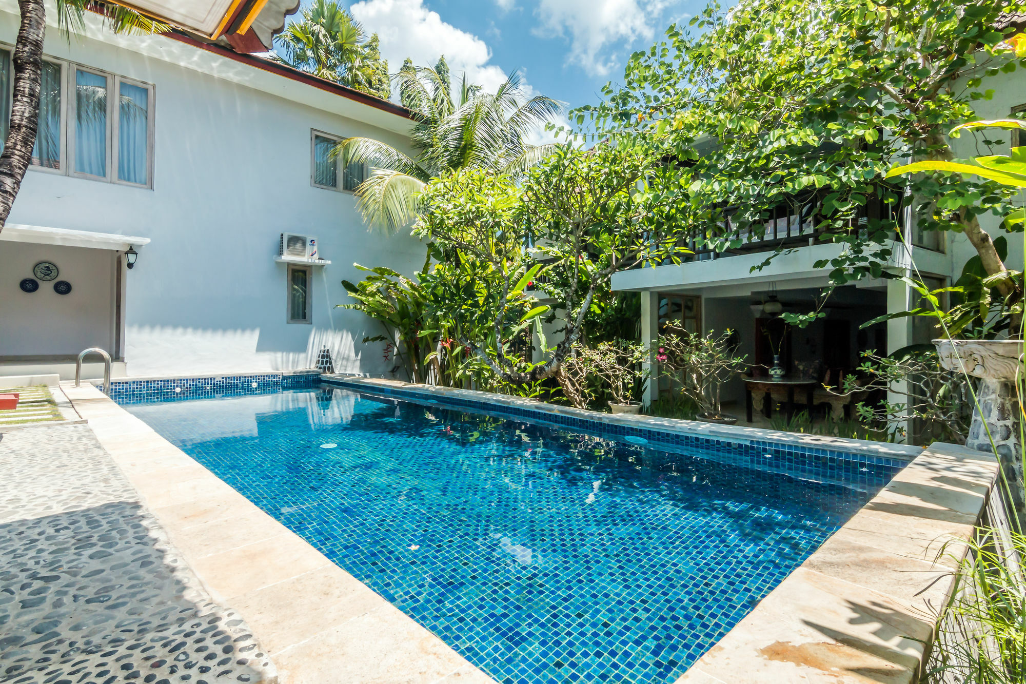 Zen Rooms Seminyak Umalas Kauh Кута Екстер'єр фото